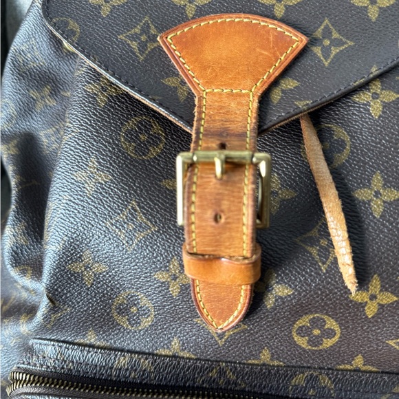 Louis Vuitton Monogram Montsouris GM Backpack – Vintage - Picture 3 of 9